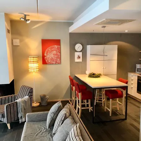 Hygge With Fireplace At The Seaside Apartment Kuressaare