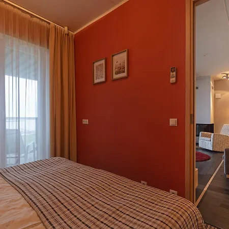 Hygge With Fireplace At The Seaside * Kuressaare